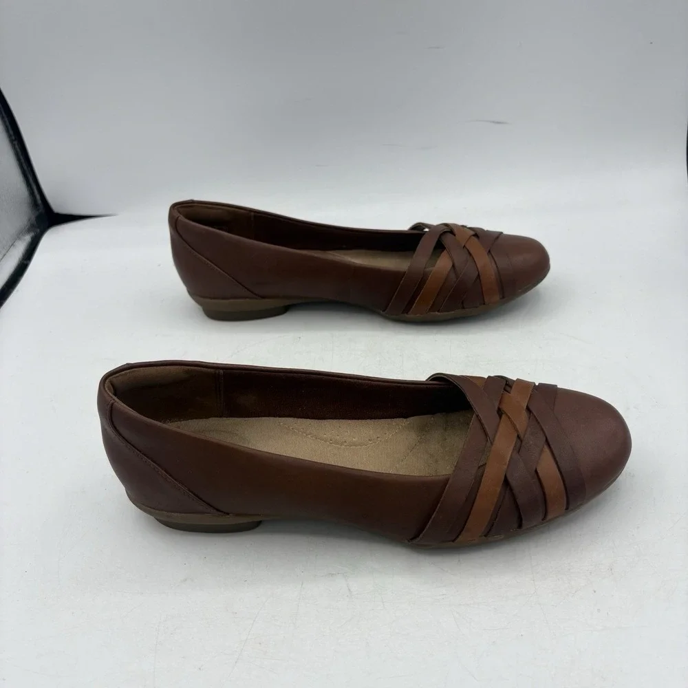 Clarks Shoes Womens Size 7 M Sara Clover Ballet Flats Brown Mahogany Stripes